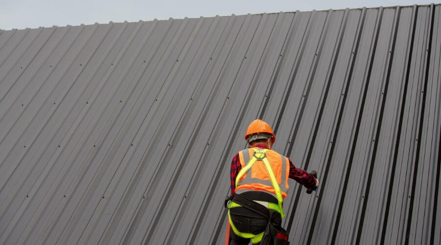 Expert Emergency Roof Repairs services in Remsenburg, NY